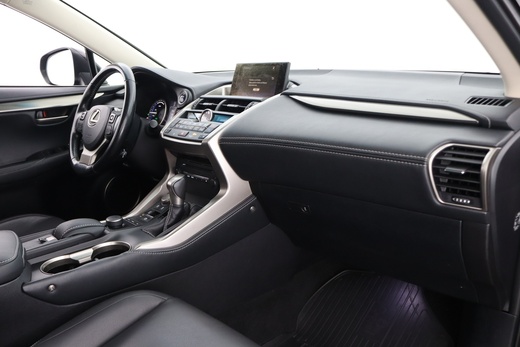 Lexus NX vaihtoauto