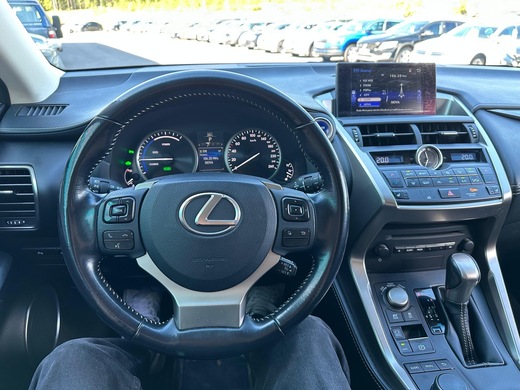Lexus NX vaihtoauto