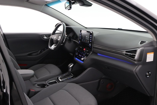 Hyundai IONIQ hybrid vaihtoauto