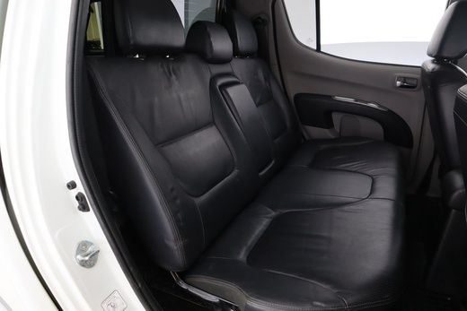 Mitsubishi L200 vaihtoauto