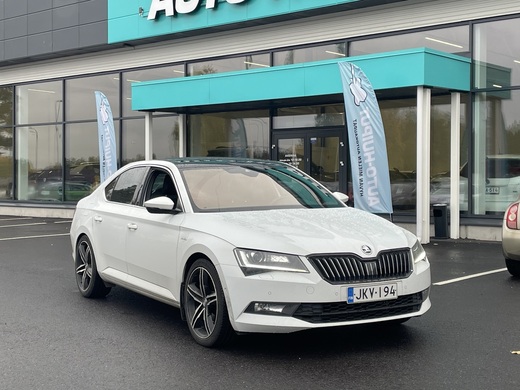 Skoda Superb vaihtoauto