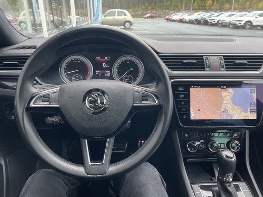 Skoda Superb vaihtoauto