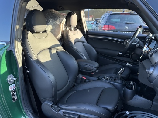 Mini Cooper vaihtoauto