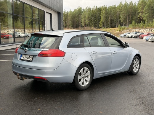 Opel Insignia vaihtoauto