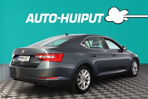 Skoda Superb vaihtoauto