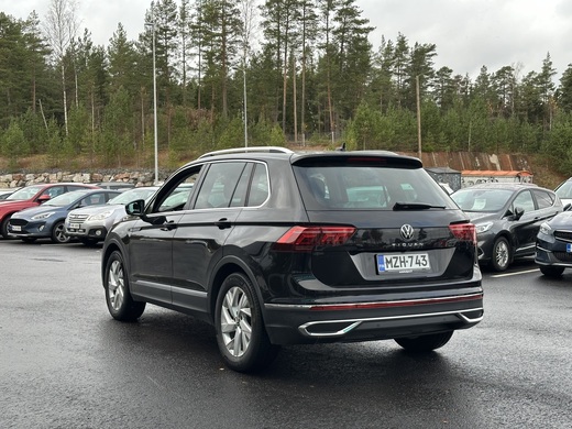Volkswagen Tiguan vaihtoauto