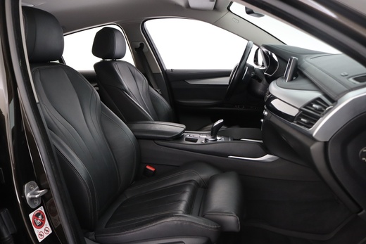 BMW X6 vaihtoauto