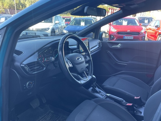 Ford Fiesta vaihtoauto