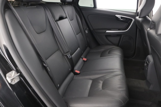 Volvo V60 Cross Country vaihtoauto