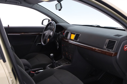 Opel Vectra vaihtoauto