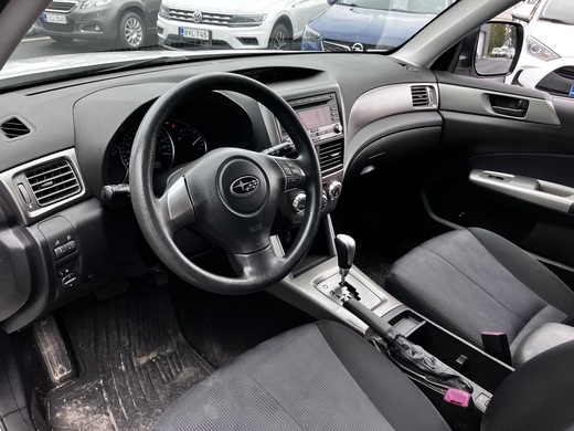 Subaru Forester vaihtoauto