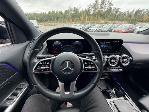 Mercedes-Benz GLA vaihtoauto