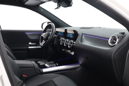 Mercedes-Benz EQA vaihtoauto