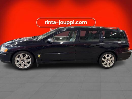Volvo V70 vaihtoauto