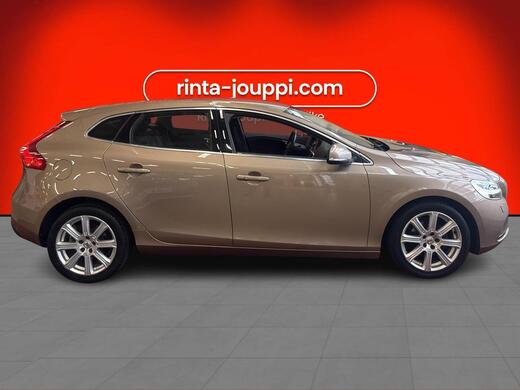 Volvo V40 vaihtoauto