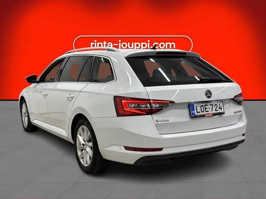 Skoda Superb vaihtoauto