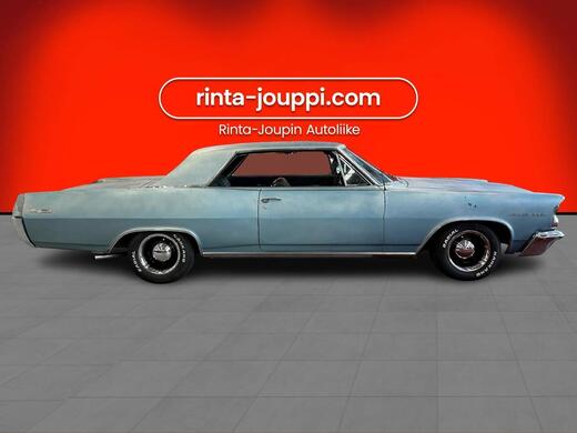 Pontiac Grand Prix vaihtoauto