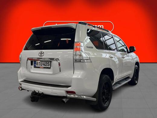 Toyota Land Cruiser vaihtoauto
