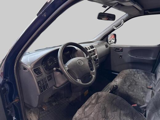 Toyota Hiace vaihtoauto
