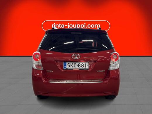 Toyota Verso vaihtoauto