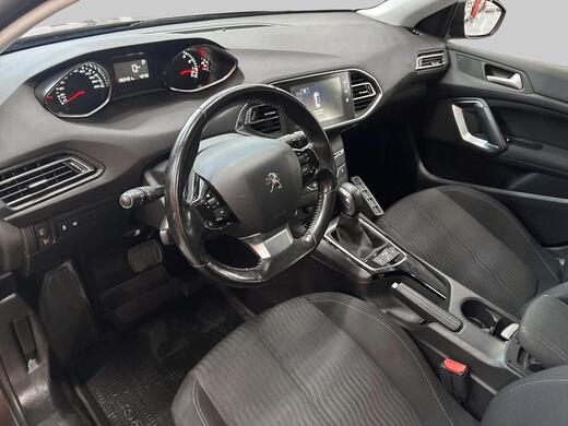 Peugeot 308 vaihtoauto