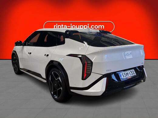Kia EV4 vaihtoauto