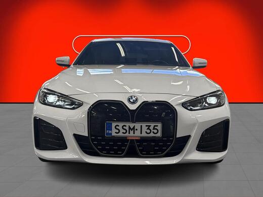 BMW i4 vaihtoauto