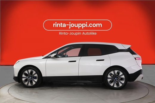 BMW iX vaihtoauto