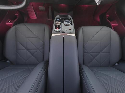 BMW iX vaihtoauto