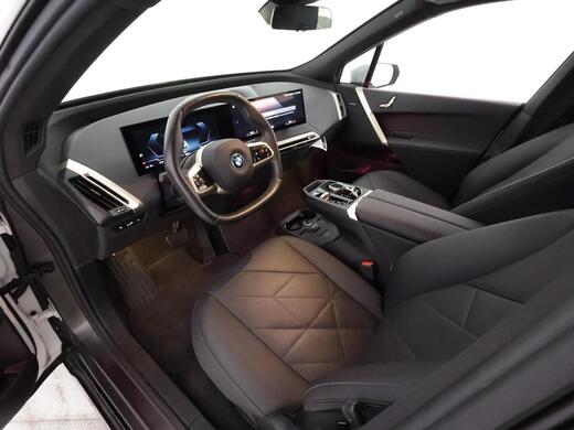 BMW iX vaihtoauto