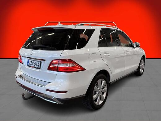 Mercedes-Benz ML vaihtoauto
