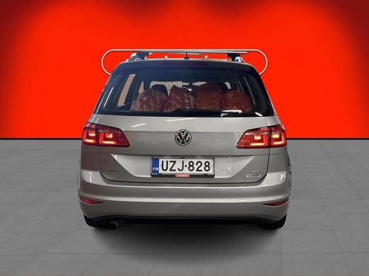 Volkswagen Golf Sportsvan vaihtoauto