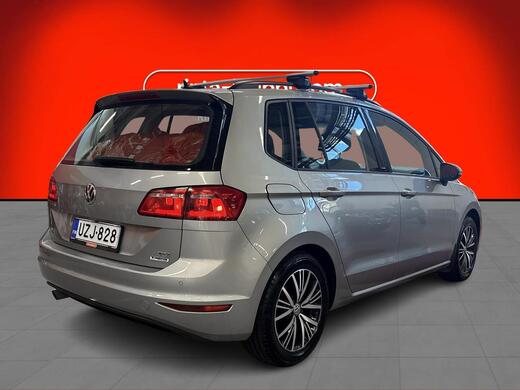Volkswagen Golf Sportsvan vaihtoauto