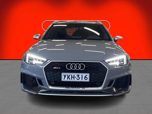 Audi RS4 vaihtoauto