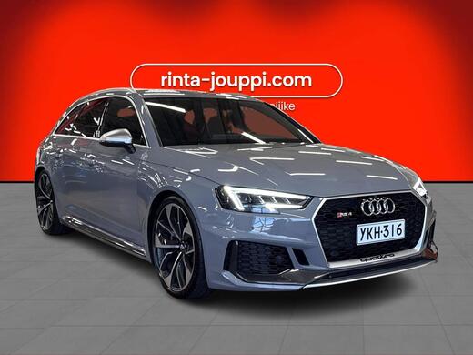 Audi RS4 vaihtoauto