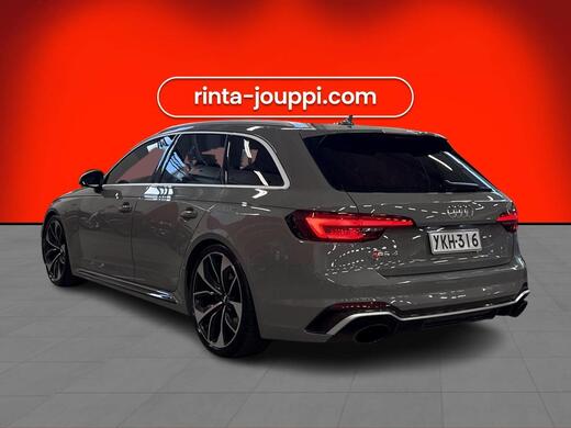 Audi RS4 vaihtoauto