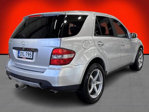 Mercedes-Benz ML vaihtoauto