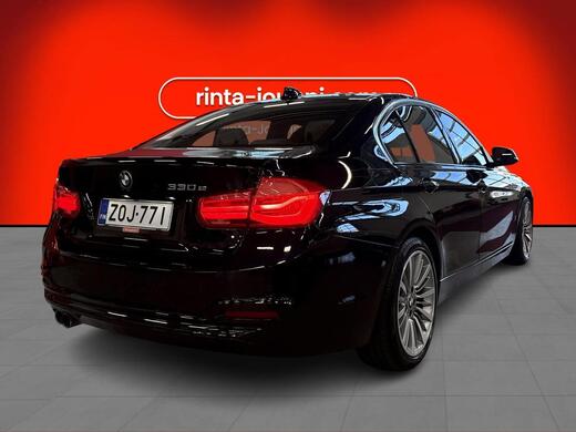 BMW 330 vaihtoauto