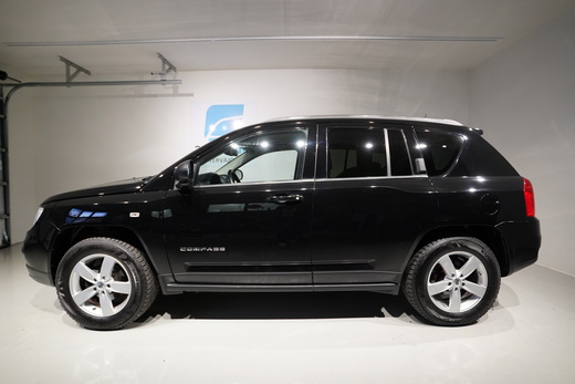 Jeep Compass vaihtoauto