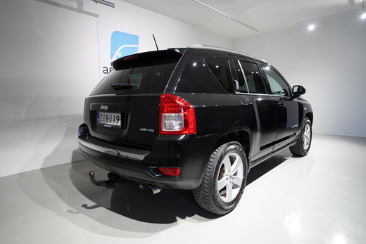 Jeep Compass vaihtoauto