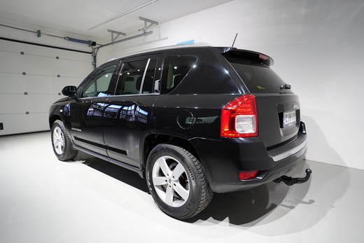 Jeep Compass vaihtoauto