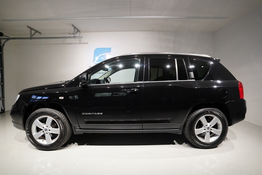 Jeep Compass vaihtoauto