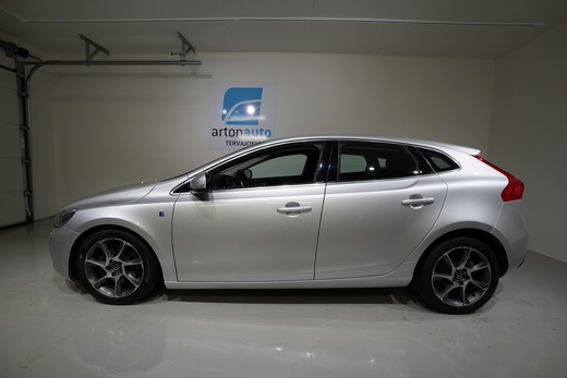 Volvo V40 vaihtoauto