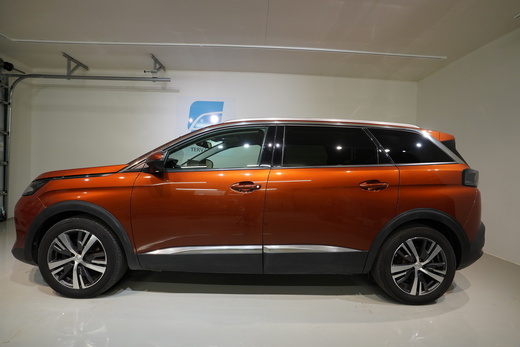 Peugeot 5008 vaihtoauto