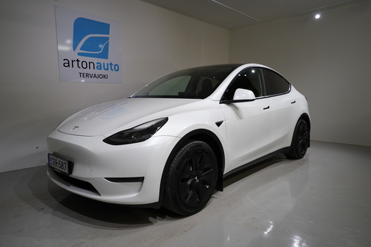 Tesla Model Y vaihtoauto