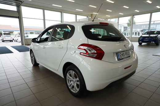 Peugeot 208 vaihtoauto