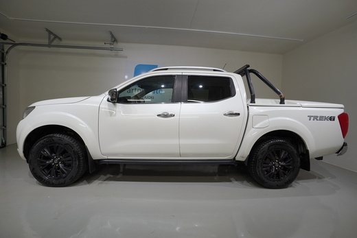 Nissan Navara vaihtoauto