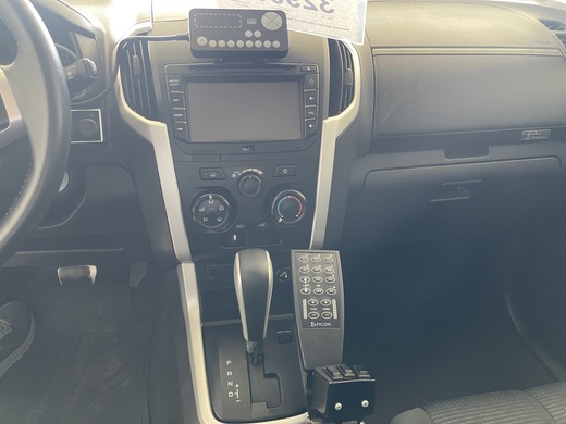 Isuzu D-Max vaihtoauto