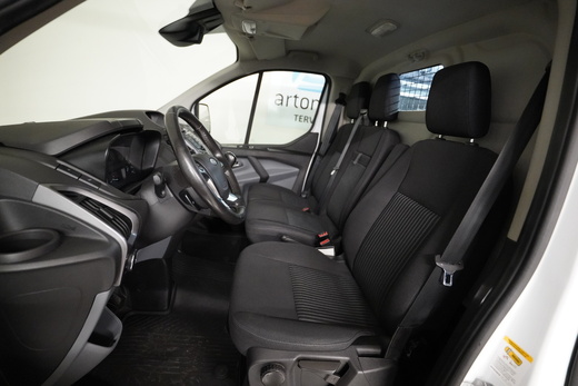 Ford Transit Custom vaihtoauto