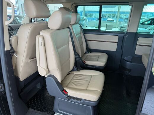 Volkswagen Multivan vaihtoauto